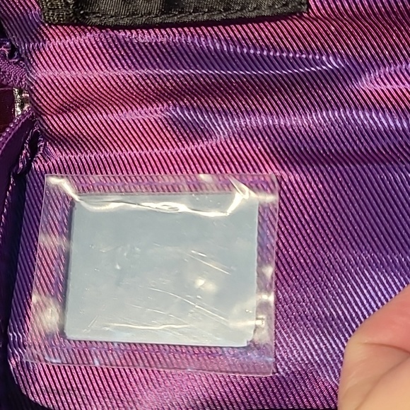 Younique brush case - Picture 3 of 4